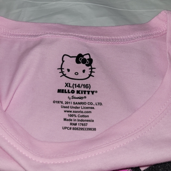 Hello Kitty (Sanrio) Y2K đ Pink Glitter T-Shirt! Girls 14/16 or Women's XS/S! - Picture 10 of 14